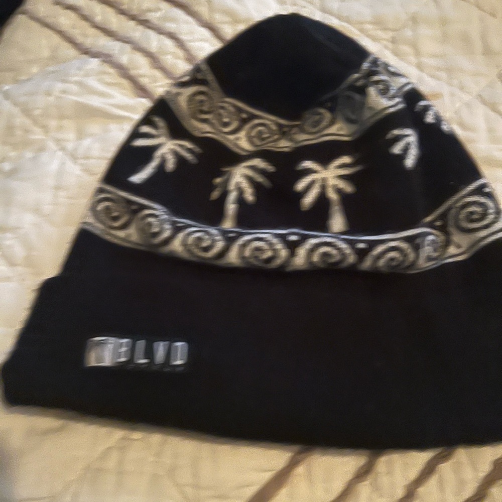BLVD Black and White Palm Tree Beanie